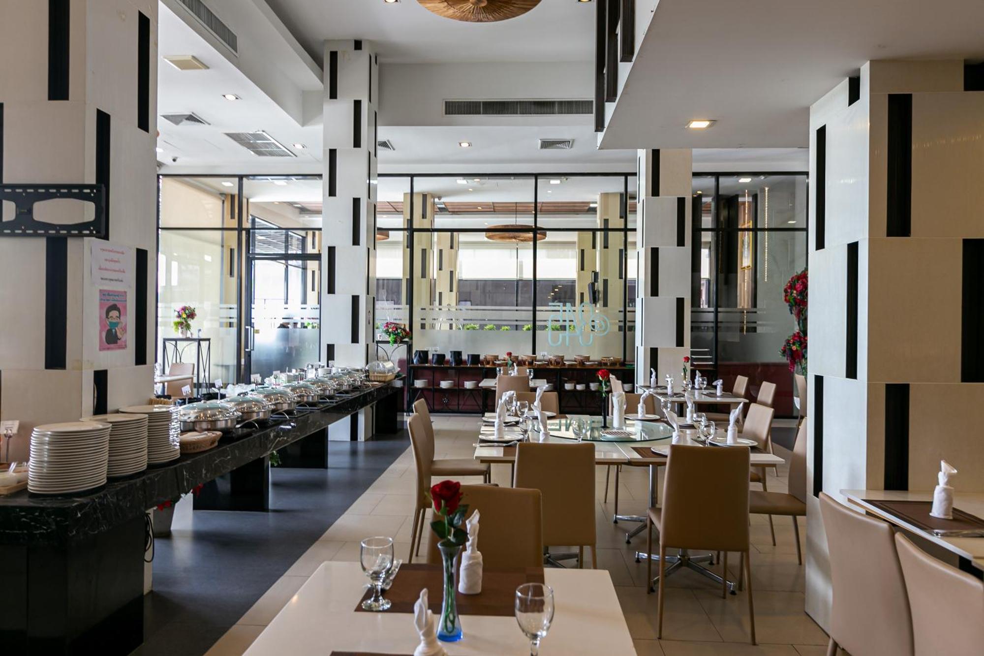 Grand Ratchapruek Hotel Pak Kret Exteriör bild